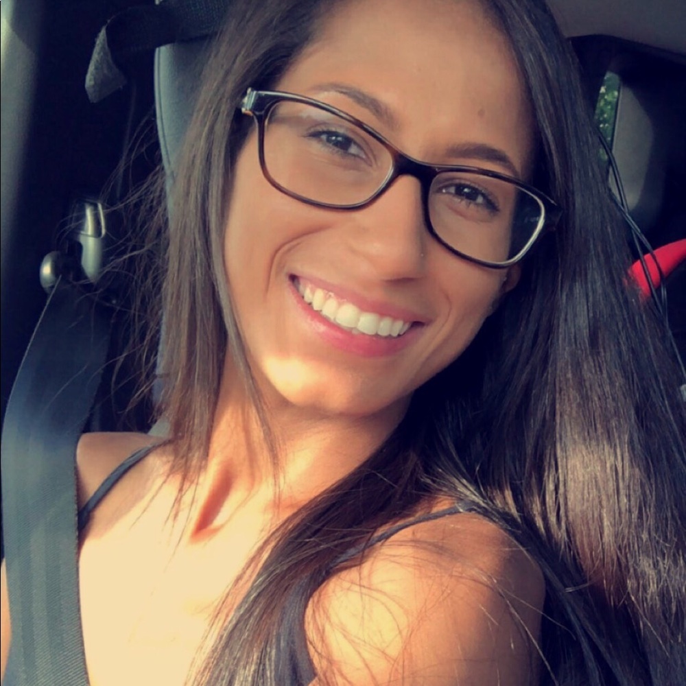 Meet your Posher, Daja